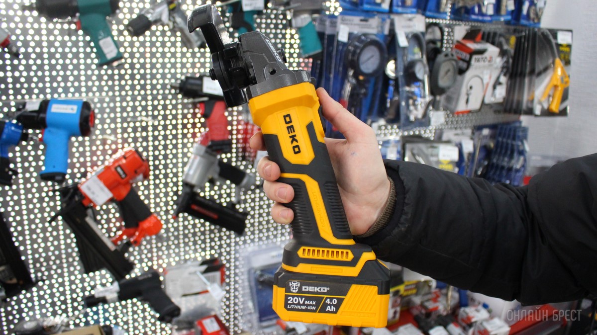 23 февраля близко… Надежным мужчинам дарите надежные инструменты по суперценам в «АмайзТрейд» в Бресте