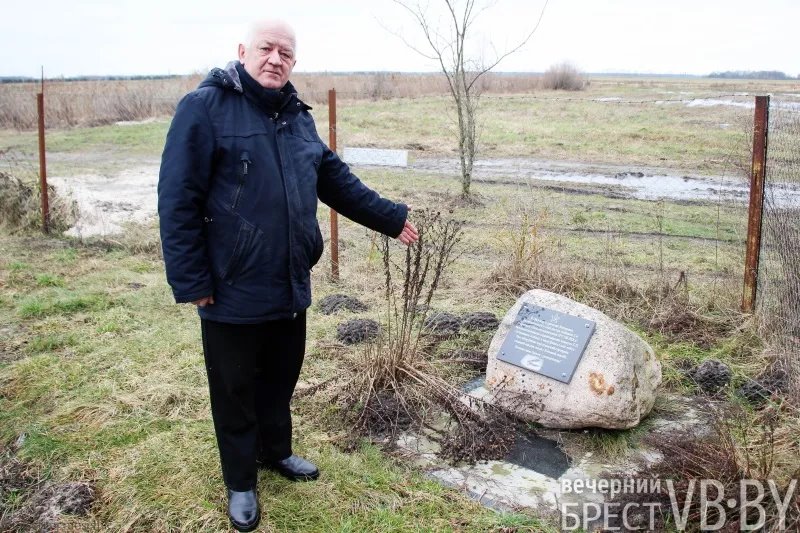 Залежи янтаря и россыпь местной истории. Энтузиаст создал в Мокранах музей в собственном доме