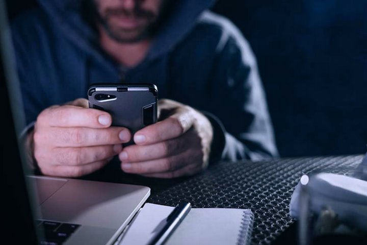 Житель Березы проводил незаконные сделки с криптовалютой