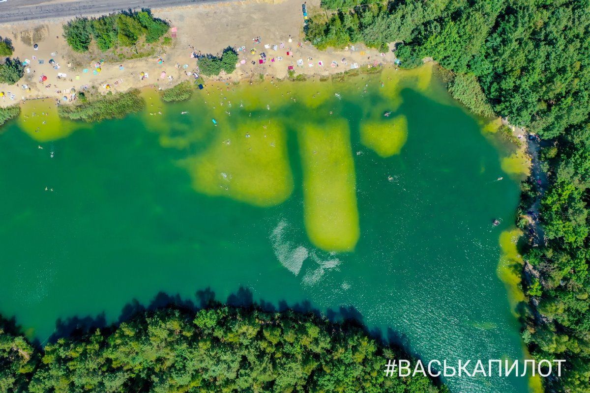 Брестчане отдыхают на Красном Дворе