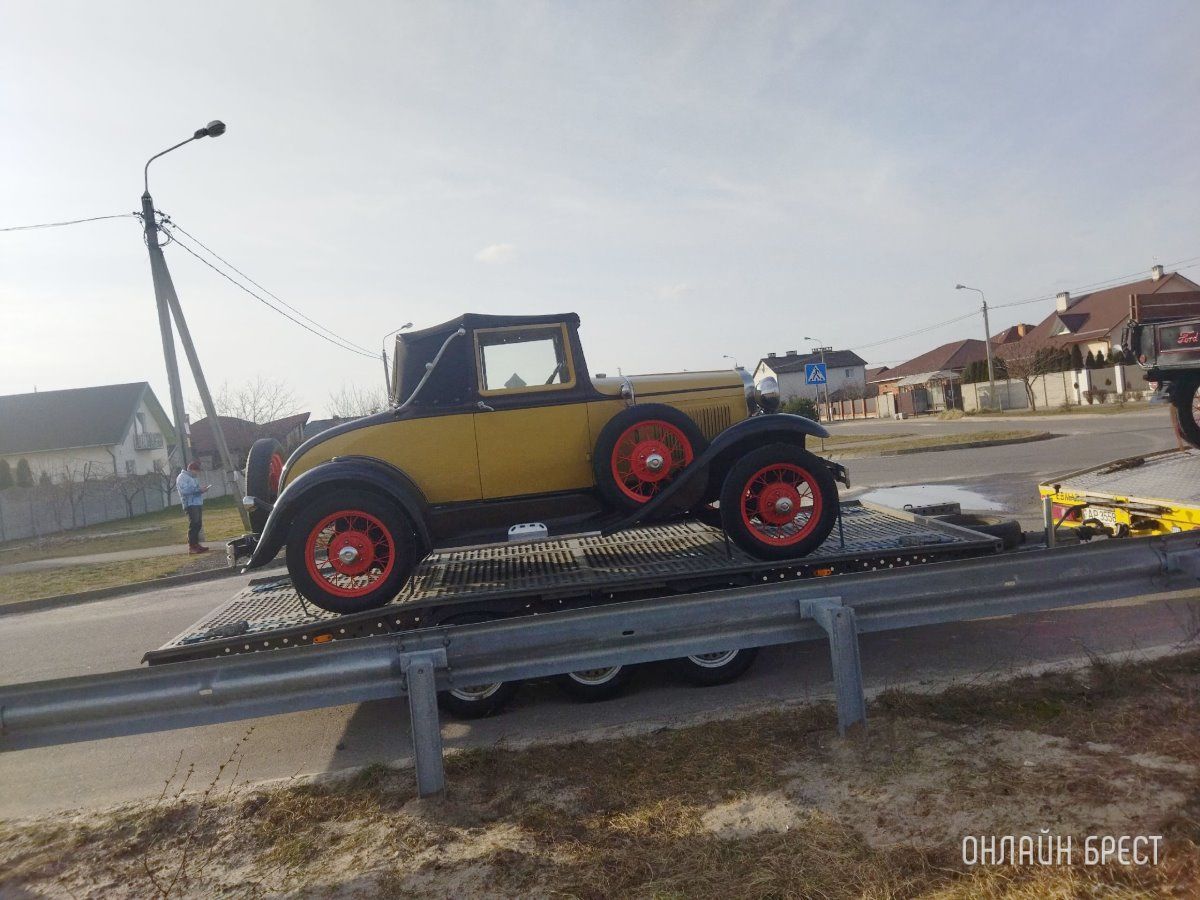 Читатель: Редкие авто замечены в Бресте. Ford 1920-х годов