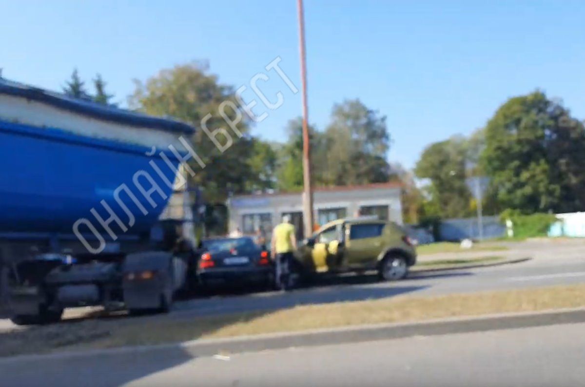 Читатель: Жесткое ДТП произошло в Бресте на Рябцева