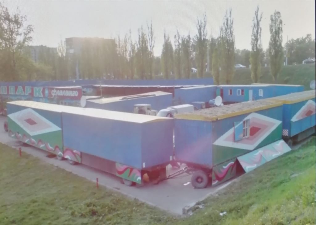 Качество, конечно, не очень, но решила поделиться старыми фотографиями