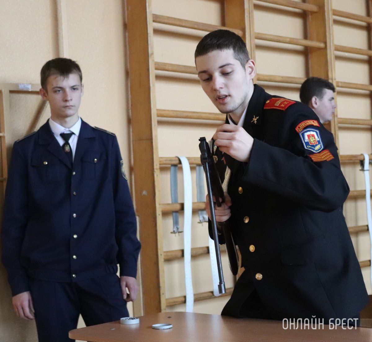 Читатель: Кадеты Москвы побывали в гостях у кадетов 28-ой школы г. Бреста и приняли участие в дружеских соревнованиях