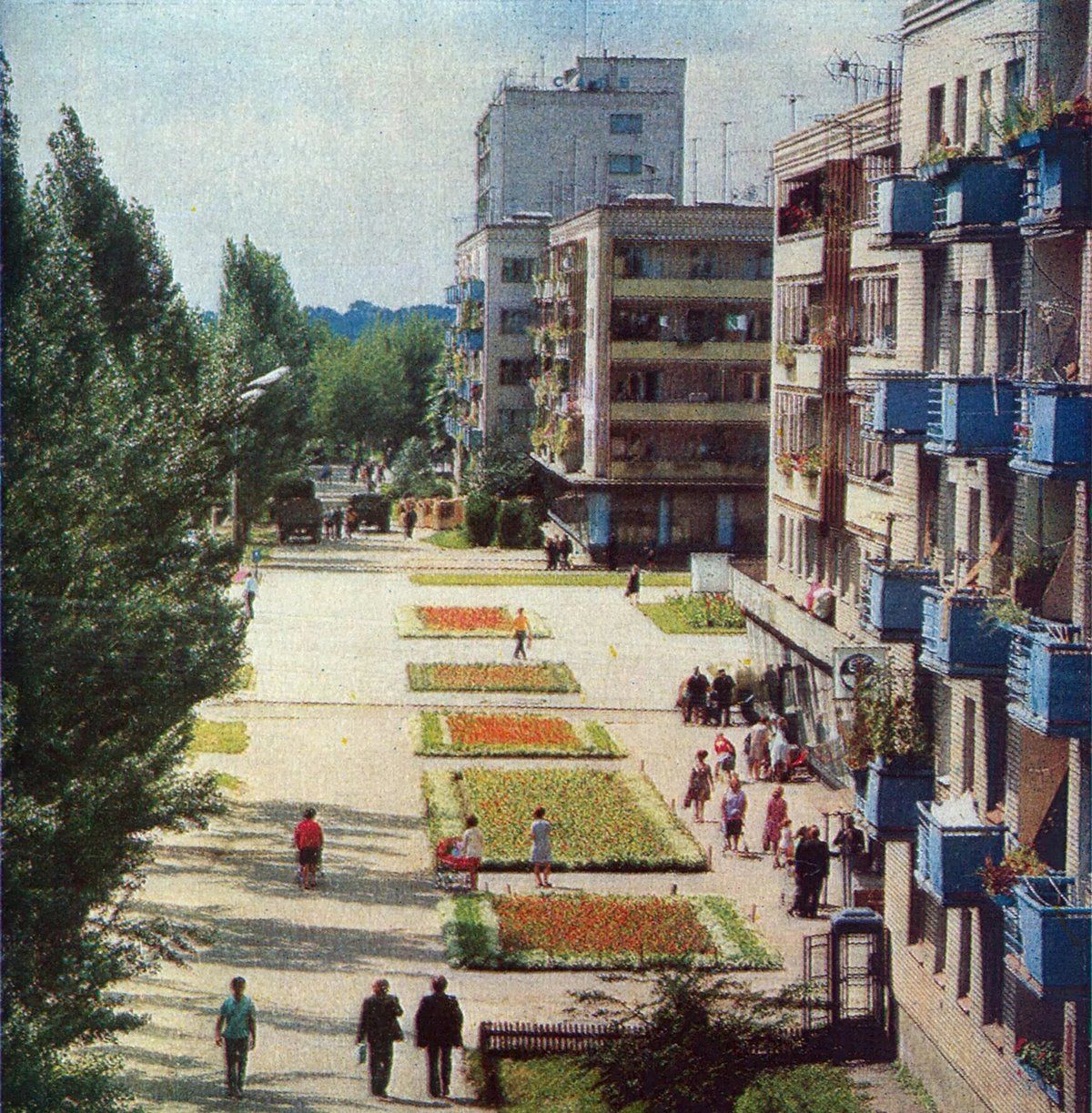 Набережная Бреста в разное время