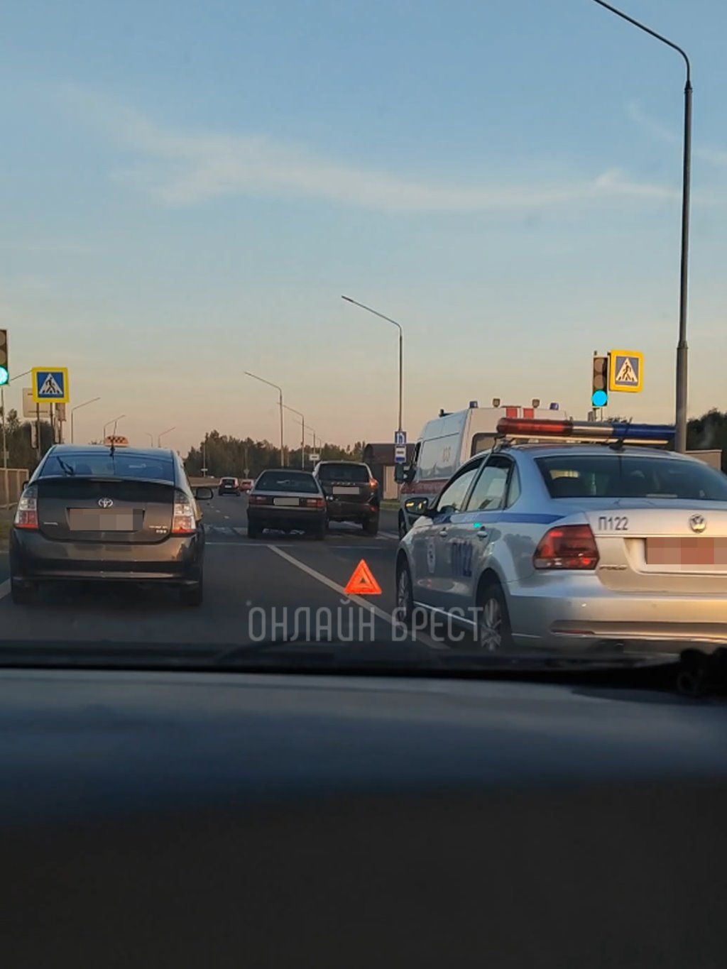 Читатель: Сегодня на Радужной в Бресте сильно столкнулись автомобили