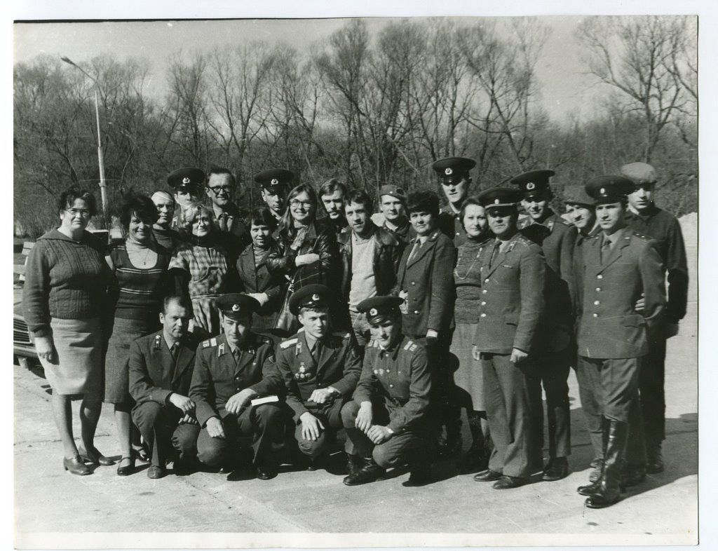 Владимир Высоцкий с пограничниками и таможенниками в Бресте