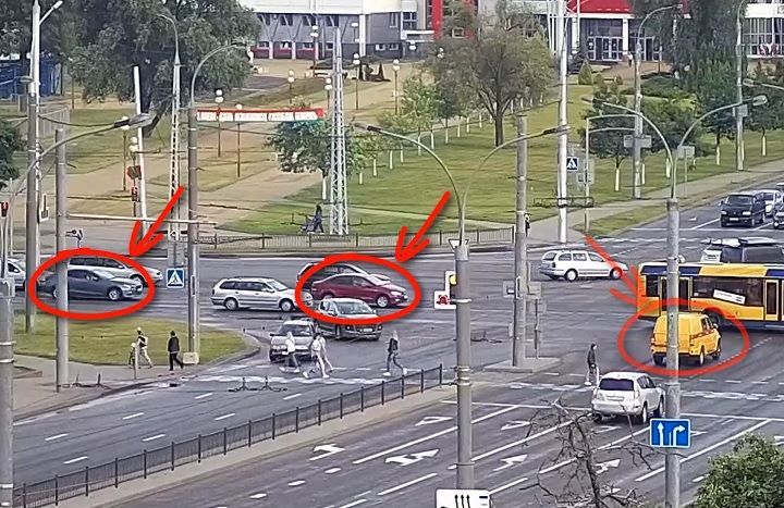 В Бресте водитель пропускал служебную машину «104» и попал в ДТП