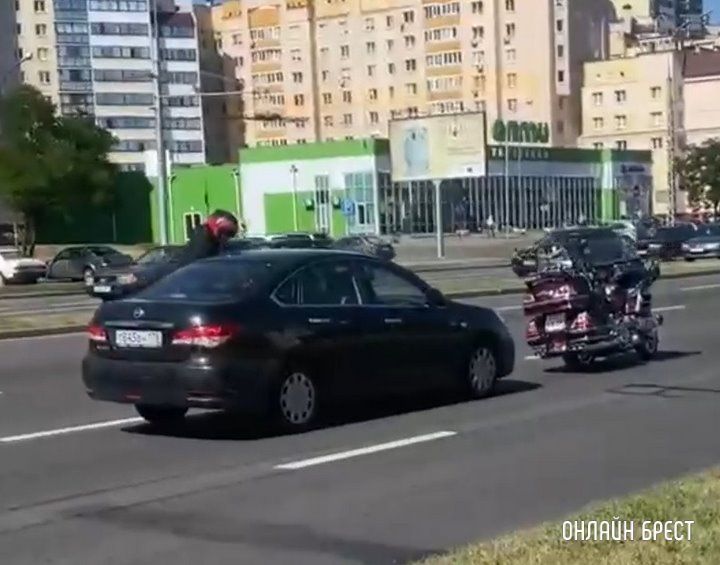 Читатель: Вот такая ситуация. Видео снято в Бресте на Московской