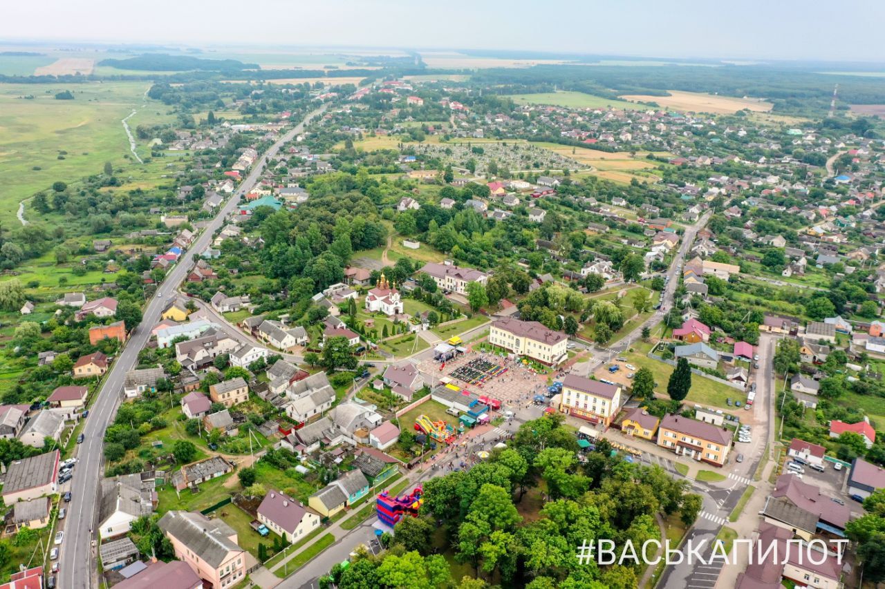 Каменецкий район. Высокое отмечает День города. Фото и видео с высоты