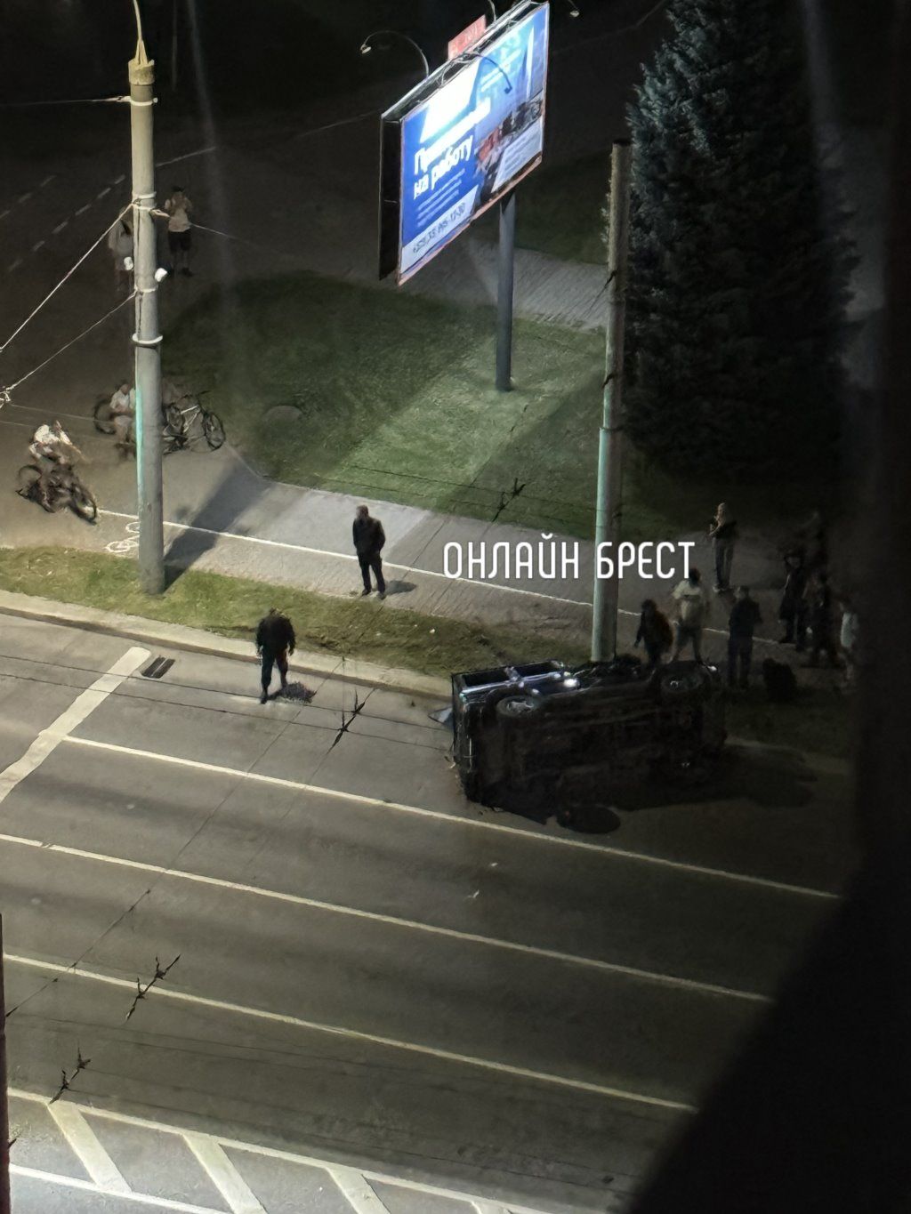 Читательница: В Бресте на Партизанском проспекте перевернулась машина