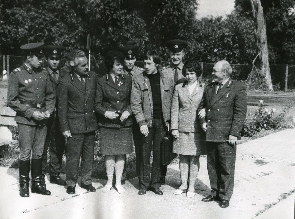 Владимир Высоцкий с пограничниками и таможенниками в Бресте