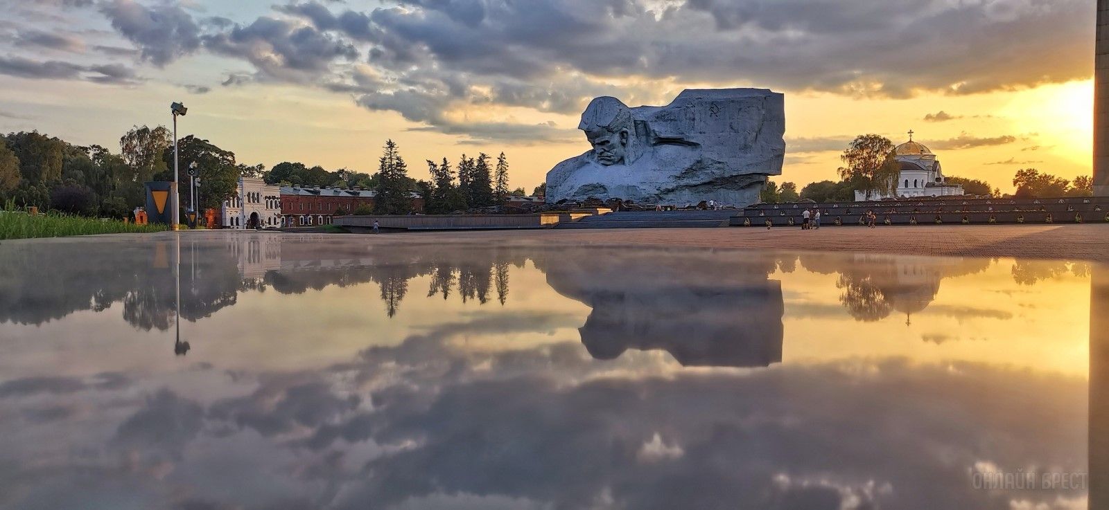 Немного летних фоток Бреста от нашего читателя