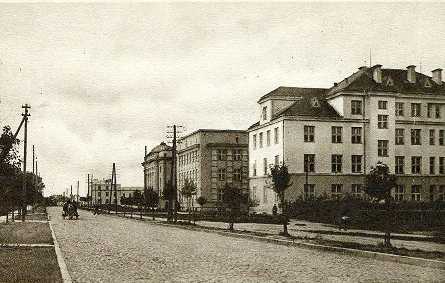 Читатель: Как было раньше. Брест, ул. Ленина