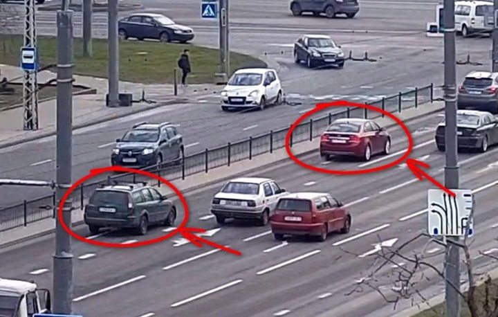 Появилось видео, как сегодня в Бресте на Пионерской произошло ДТП