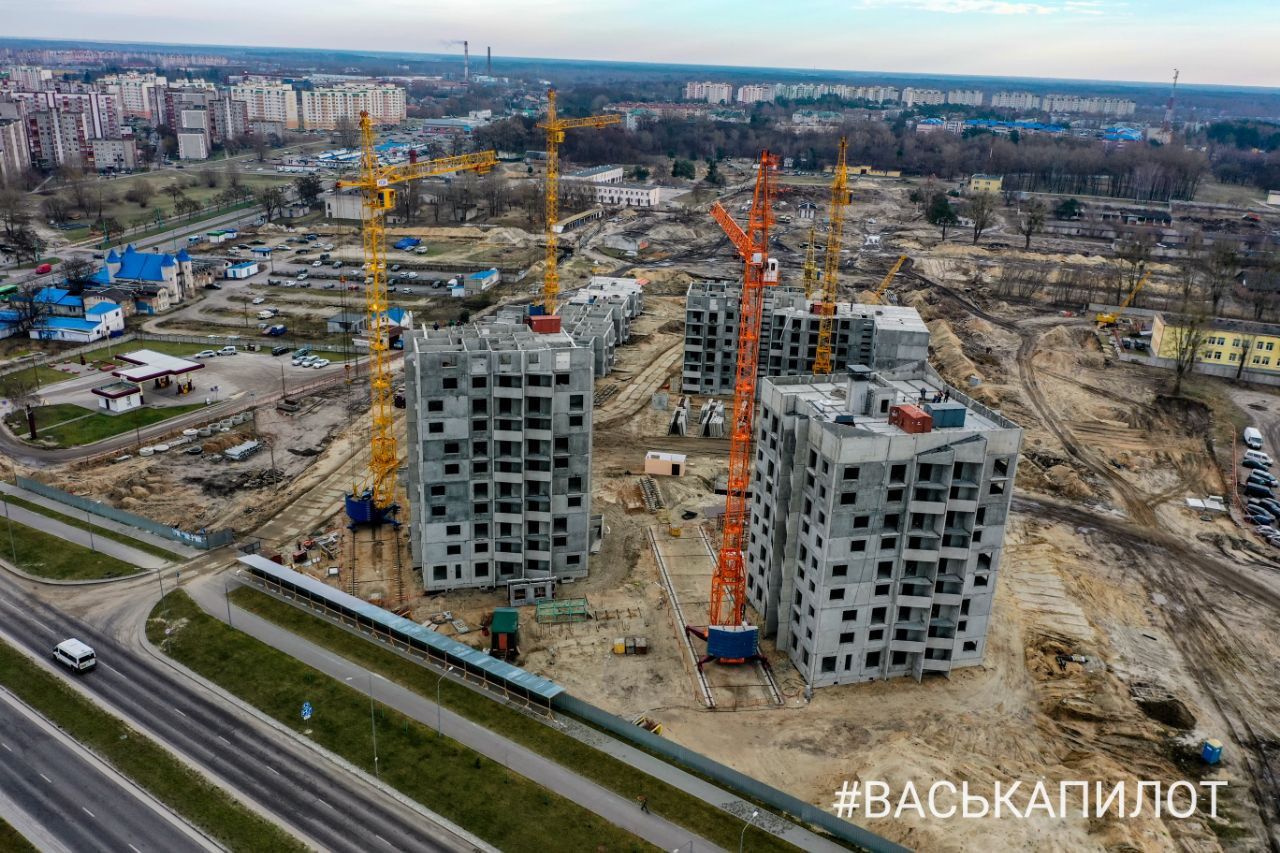 Как меняется юго-западная часть Бреста. Видео с высоты