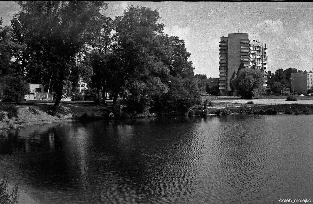 Набережная в Бресте, 1992 год