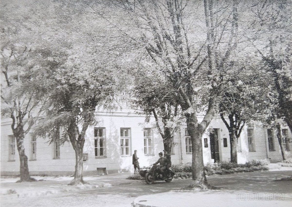 Подборка старых фото Бреста из личной коллекции. Ул. Ленина, 1968 год