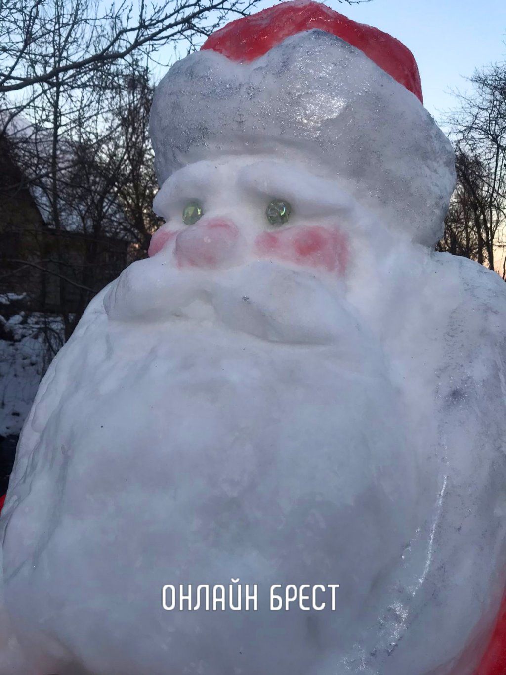 Читатель: Зацените творение местной жительницы (Брестский р-н,С/Т Южное)