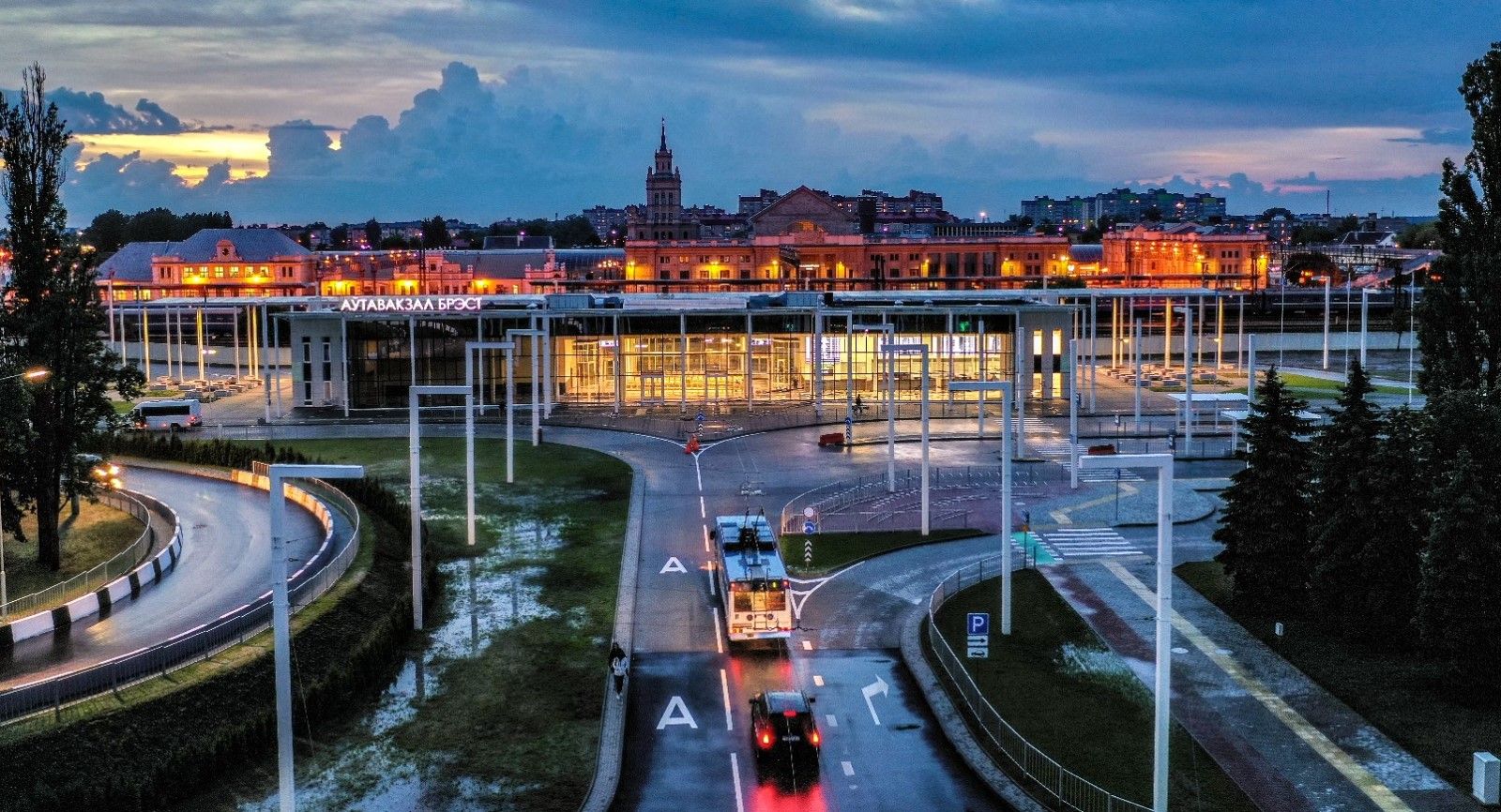 Новый и старый автовокзал в Бресте