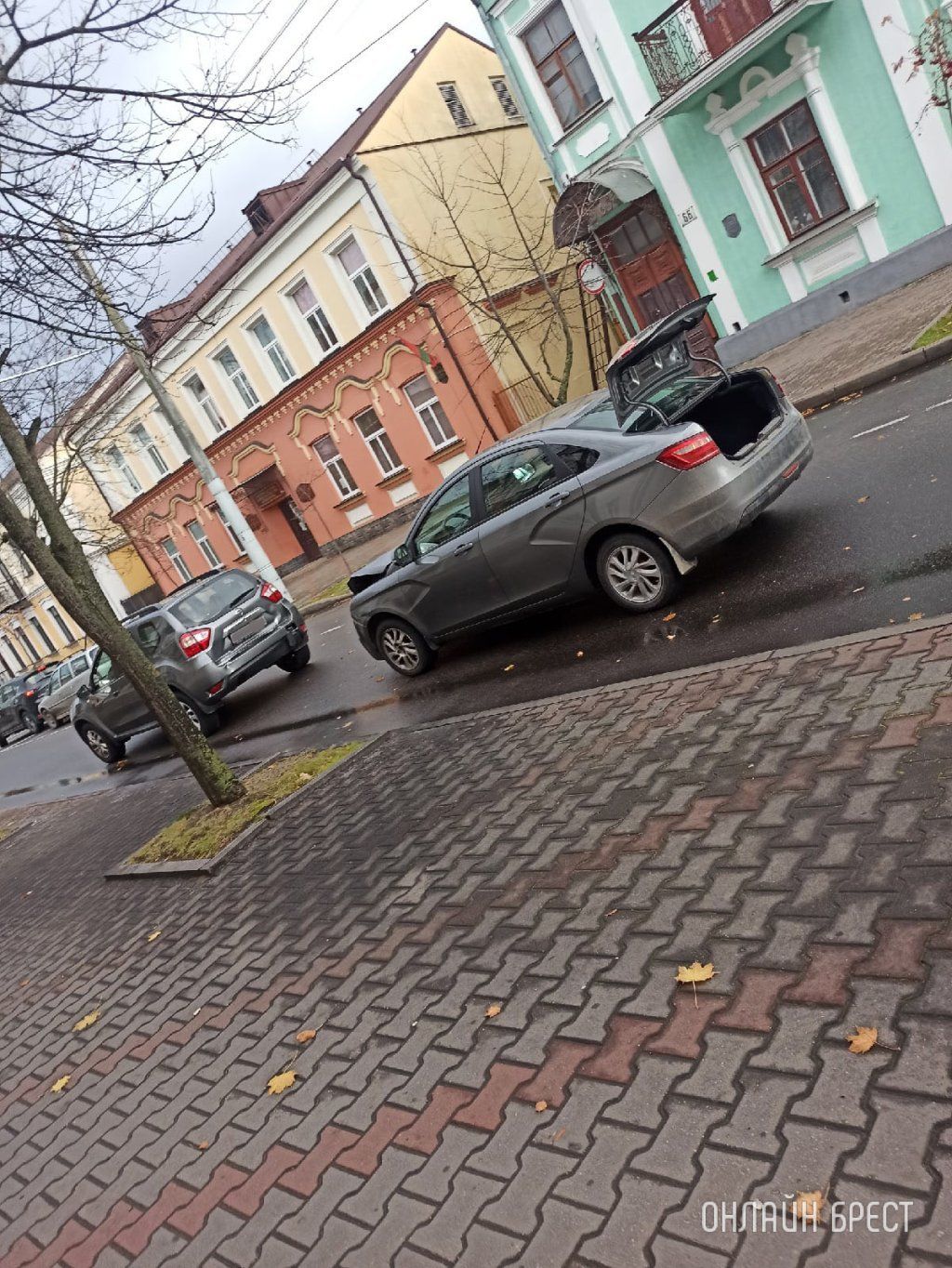 Читатель: В Бресте на Карла Маркса произошло ДТП