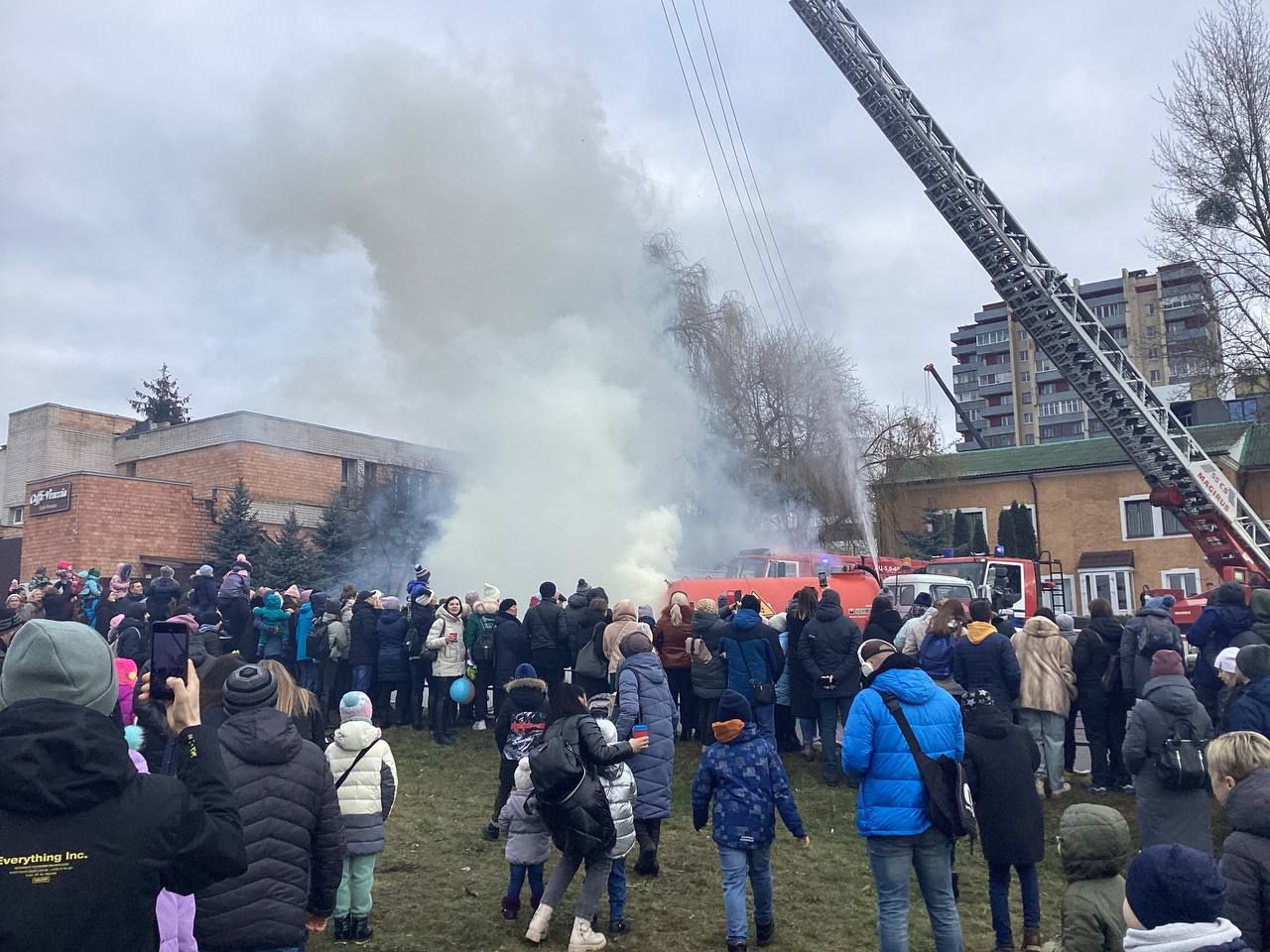 Сегодня в Бресте: демонстрация возможностей пожарной аварийно-спасательной техники