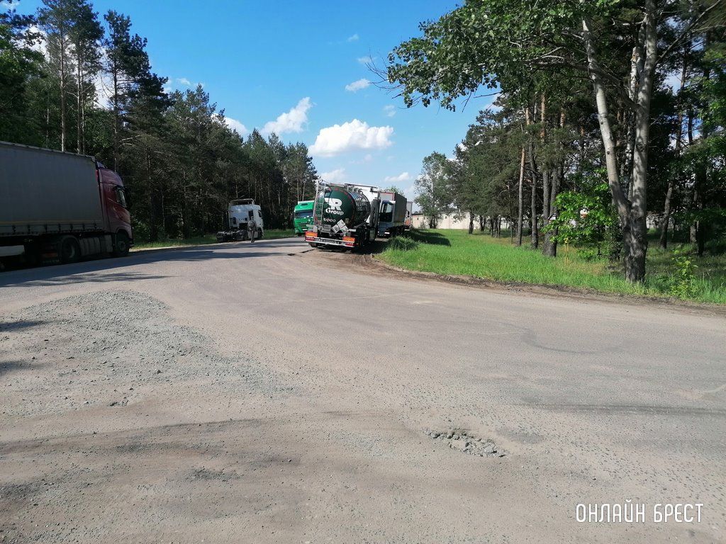 Читатель: Хотелось бы обратить внимание на ситуацию с большегрузами