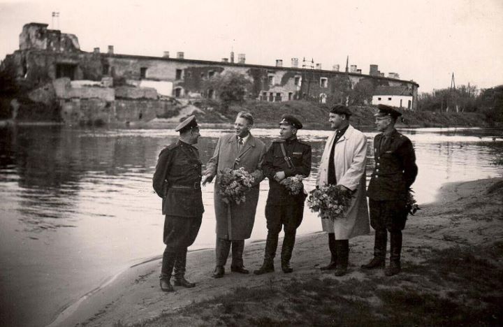 Старое фото в Брестской крепости