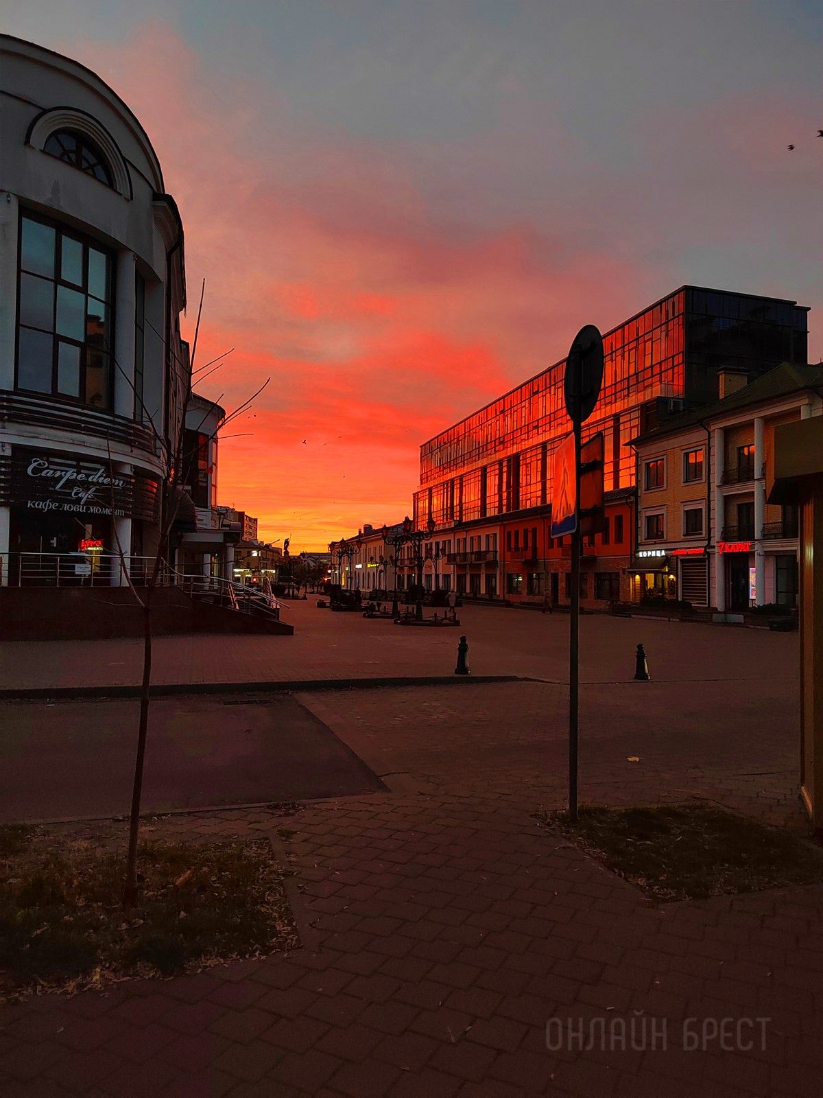 Читатель: Прекрасный рассвет был сегодня в Бресте