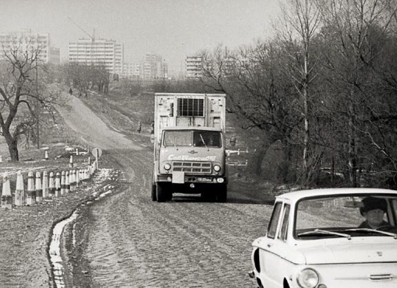 Брест. Вид на Партизанский проспект со стороны старого Гузнянского моста. 70-е годы