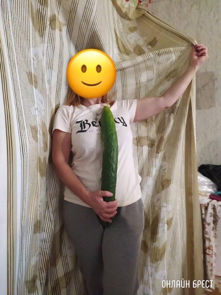 Жабинковский район. Какие-то огурцы-переростки в этом году