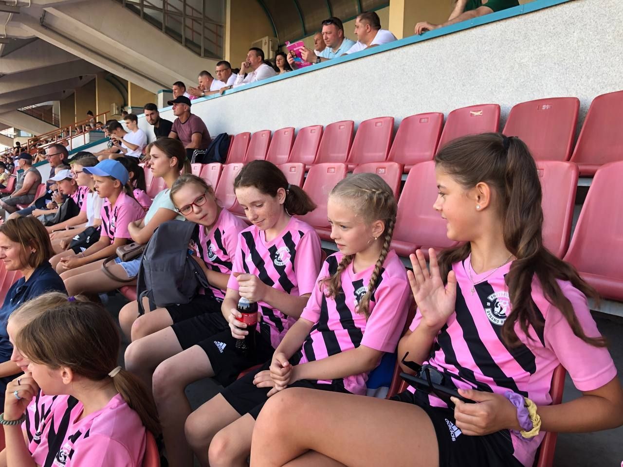 На ОСК «Брестский» стартовал финальный матч женского Кубка Беларуси между двумя столичными командами - «Динамо-БГУФК» и «Минск»