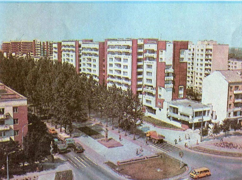 Читатель: Брест, бульвар Космонавтов. 1987 год