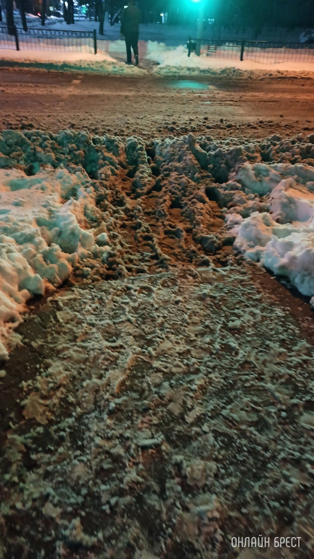 Читательница: Доброе утро. Думаю, что это не первое сообщение за сегодняшнее утро