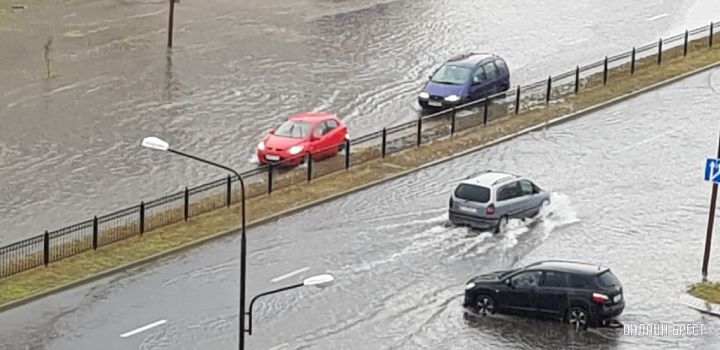 Брест, Варшавка, Вулька. Немного поплыли улицы