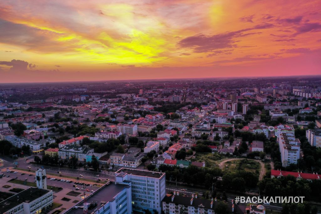 Сегодняшний закат в Бресте. Посмотрите фото