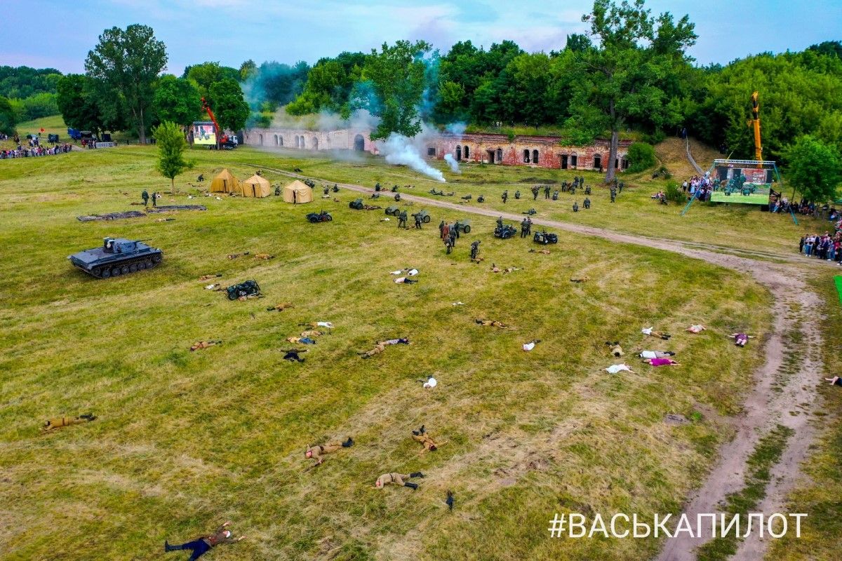 Брестская крепость в дыму и взрывах: реконструкция собрала сотни брестчан