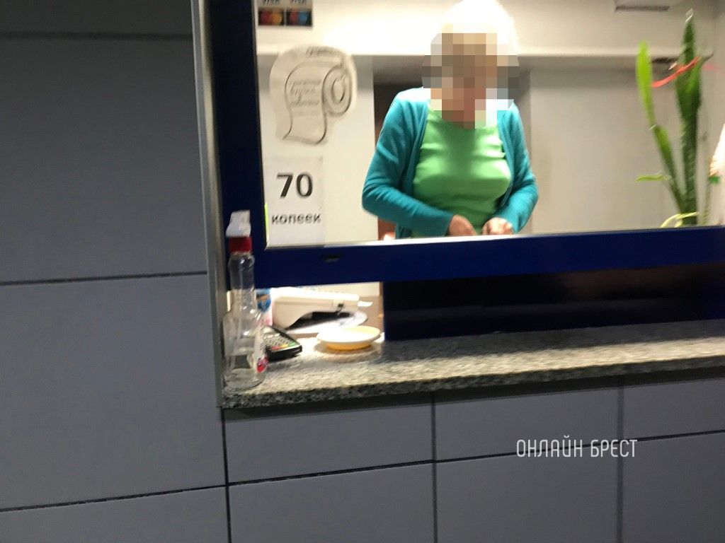 Читатель: 70 копеек - столько стоит воспользоваться платным туалетом в центре Бреста.