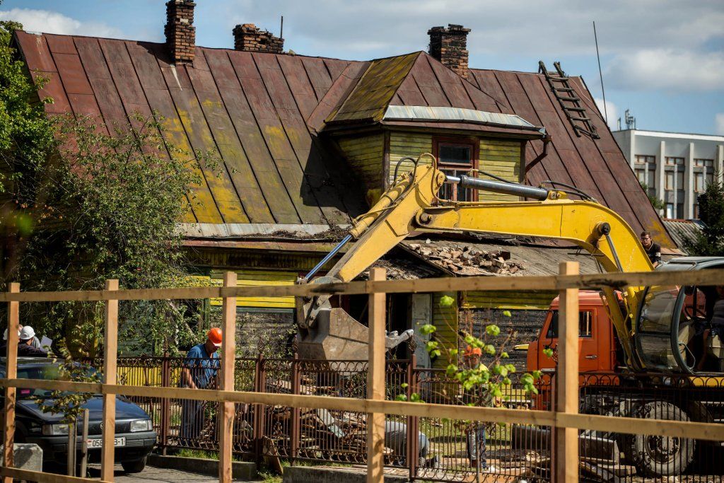 Угол Леваневского - Чапаева. Брест, 2017 год