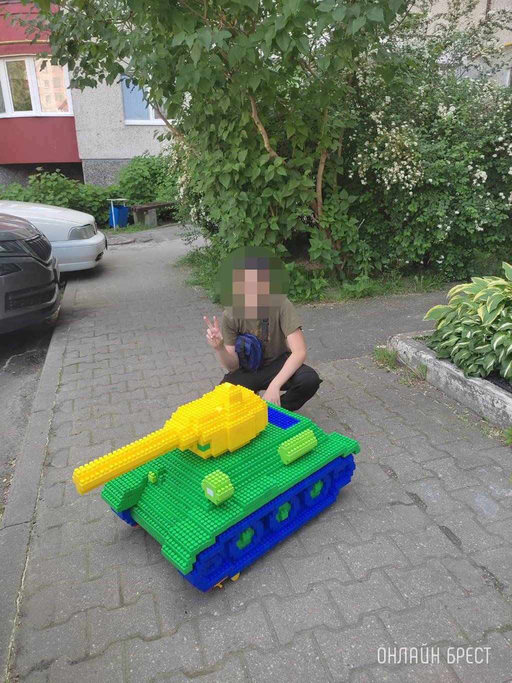 Читательница: Посмотрите, какой большой танк собрал мальчик из Бреста