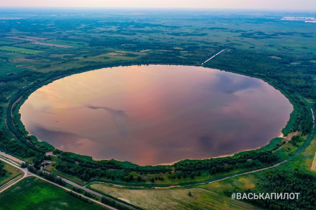 Идеально круглое озеро возле деревни Повитье в Кобринском районе