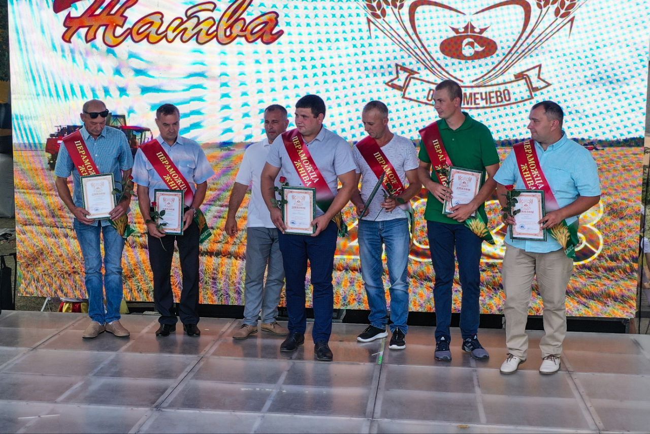 Брестский район. В Остромечево проходит День деревни и «Дожинки 2023»