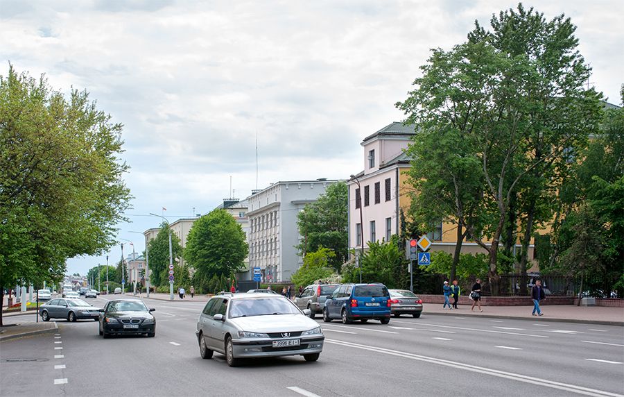 Читатель: Как было раньше. Брест, ул. Ленина