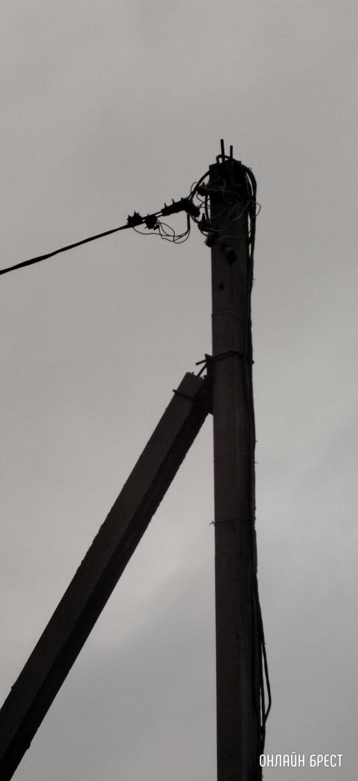 Читатель: Было бы здорово, чтобы здесь повесили пару фонарей.