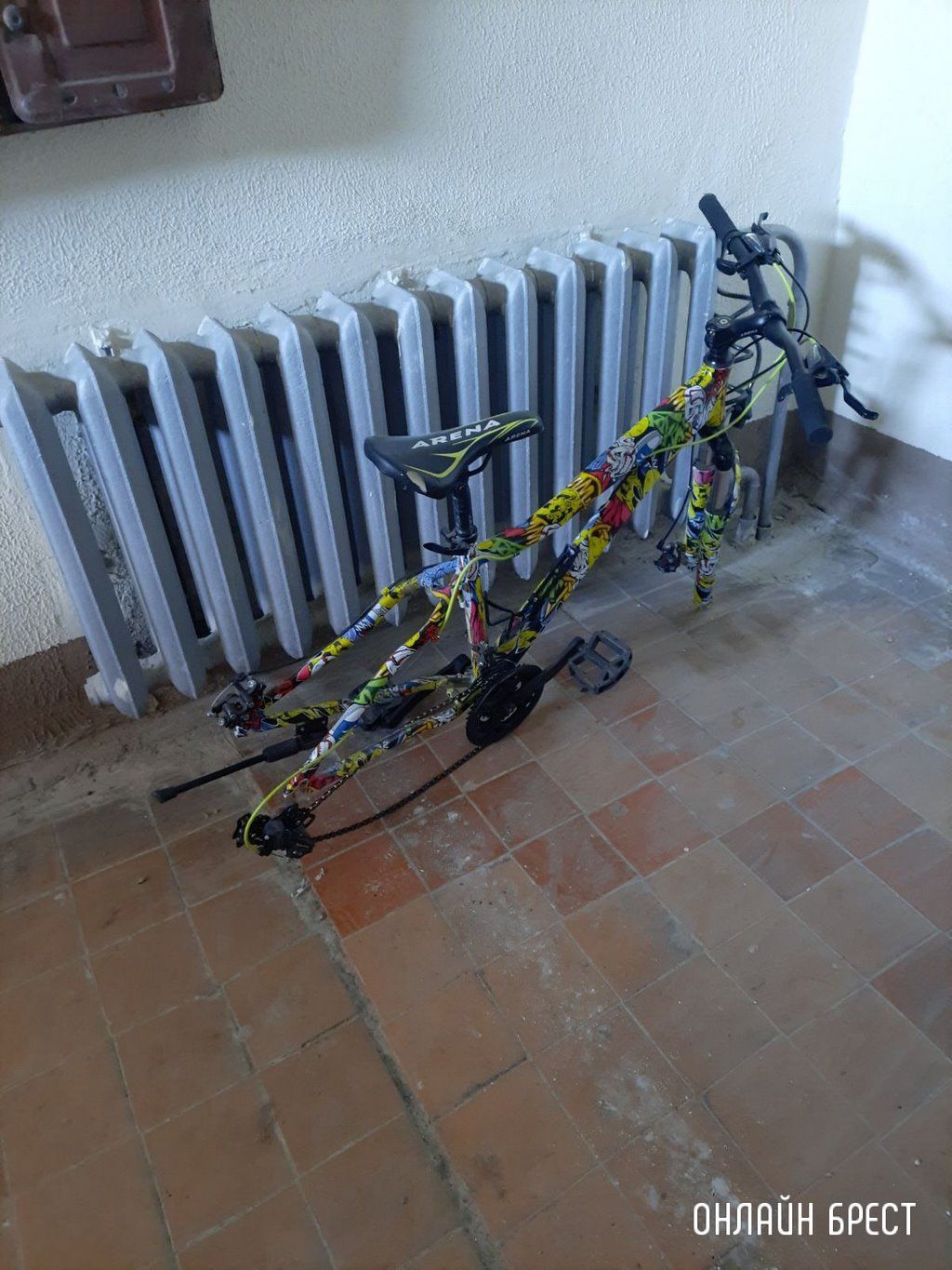 Читатель: Кража велосипедных колёс из подъезда. Случай произошёл в ночь с 23 по 24 марта. Место: Брест, м-н Речица