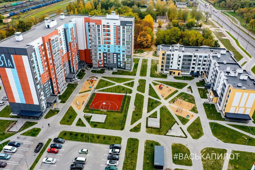 В Беларуси за 10 месяцев ключи от новостроек получили 7777 многодетных семей