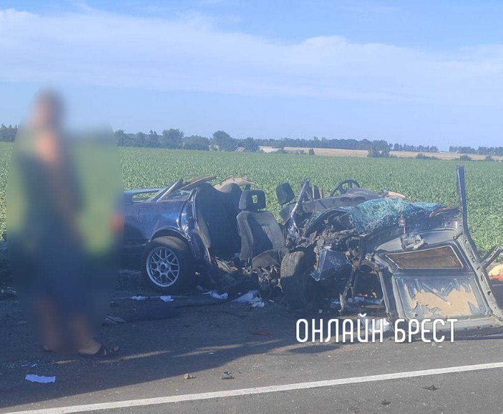 Очевидец: Возле Каменца произошло жесткое ДТП
