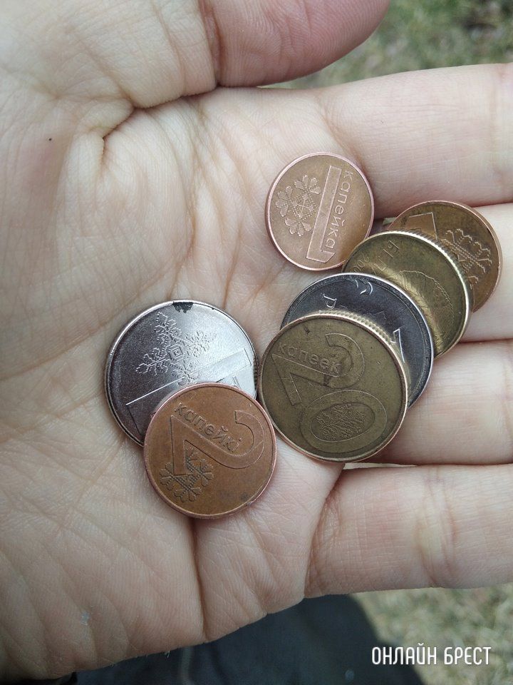 Читатель: В одном из магазинов дали сдачу российским рублём вместо белорусского