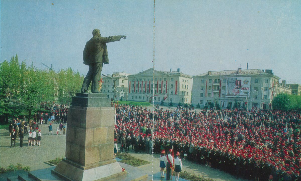 Читатель: Интересные старые фотографии Бреста. Площадь Ленина и Брестская крепость