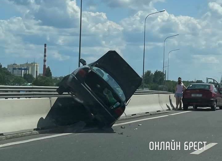 Читатель: Это как так? Сегодня в Бресте